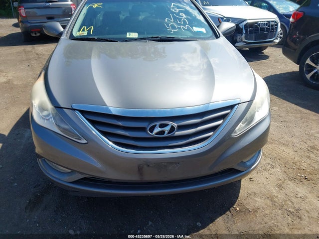 2013 Hyundai Sonata Gls მანქანა იყიდება აუქციონზე, vin: 5NPEB4AC0DH757828, აუქციონის ნომერი: 45235697