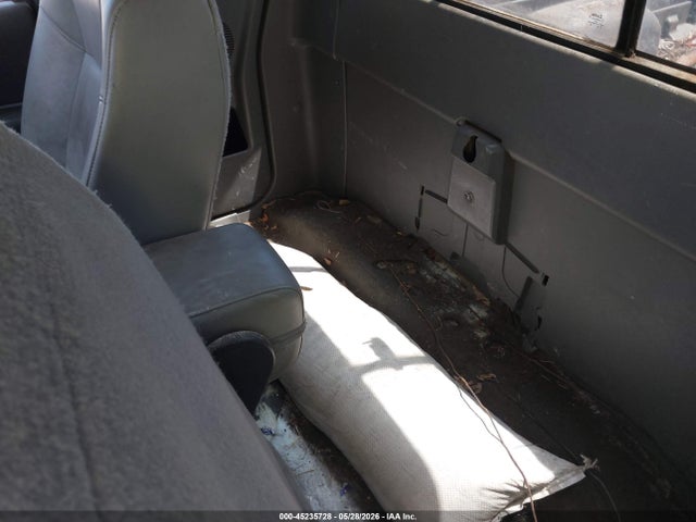 45235728 :رقم المزاد ، 1FTYR44U65PA27473 vin ، 2005 Ford Ranger Edge/stx/xlt مزاد بيع