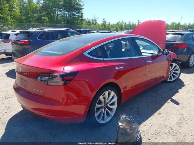 Tesla Model 3 Long Range/performance 2018 5YJ3E1EB0JF065397 Image 4