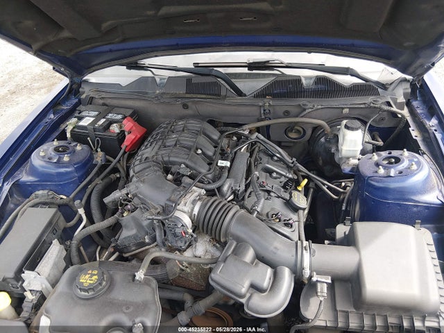 45235822 :رقم المزاد ، 1ZVBP8AMXE5276276 vin ، 2014 Ford Mustang V6 مزاد بيع