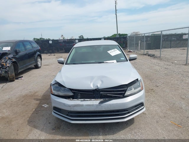 2017 Volkswagen Jetta 1.4t S მანქანა იყიდება აუქციონზე, vin: 3VW2B7AJ4HM335819, აუქციონის ნომერი: 45235829