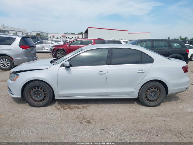 2017 Volkswagen Jetta 1.4t S მანქანა იყიდება აუქციონზე, vin: 3VW2B7AJ4HM335819, აუქციონის ნომერი: 45235829