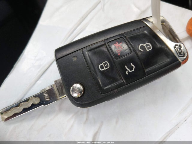 Продажа на аукционе авто 2017 Volkswagen Golf R 4-door W/dcc   Navigation, vin: WVWWF7AU3HW150048, номер лота: 45235851