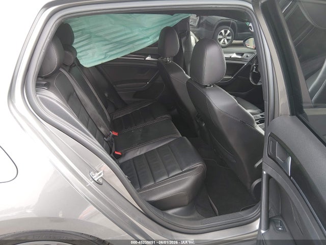 Продажа на аукционе авто 2017 Volkswagen Golf R 4-door W/dcc   Navigation, vin: WVWWF7AU3HW150048, номер лота: 45235851