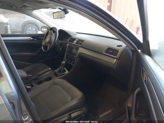 Aukcja sprzedaży 2015 Volkswagen Passat 1.8t Wolfsburg Edition, vin: 1VWAS7A31FC055691, numer aukcji: 45235864