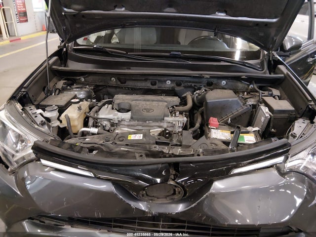 Aukcja sprzedaży 2018 Toyota Rav4 Xle, vin: JTMRFREV9JD255092, numer aukcji: 45235865