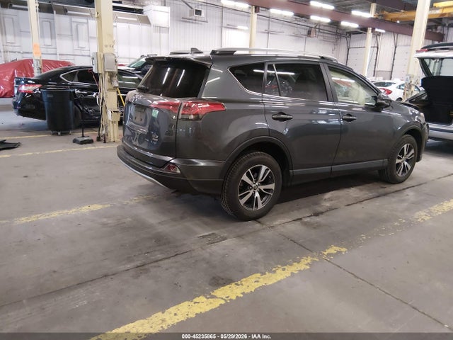 Aukcja sprzedaży 2018 Toyota Rav4 Xle, vin: JTMRFREV9JD255092, numer aukcji: 45235865