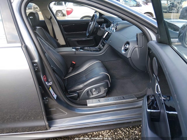 SAJWJ1CD6J8W13840 Jaguar Xj R-sport