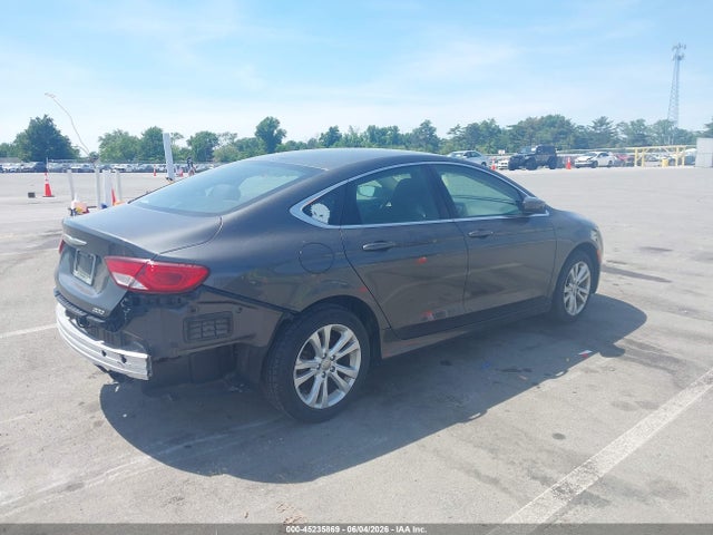 Chrysler 200 Limited 2015 1C3CCCAB0FN677071 Image 4