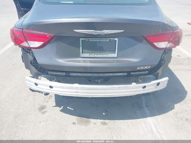 Chrysler 200 Limited 2015 1C3CCCAB0FN677071 Image 6