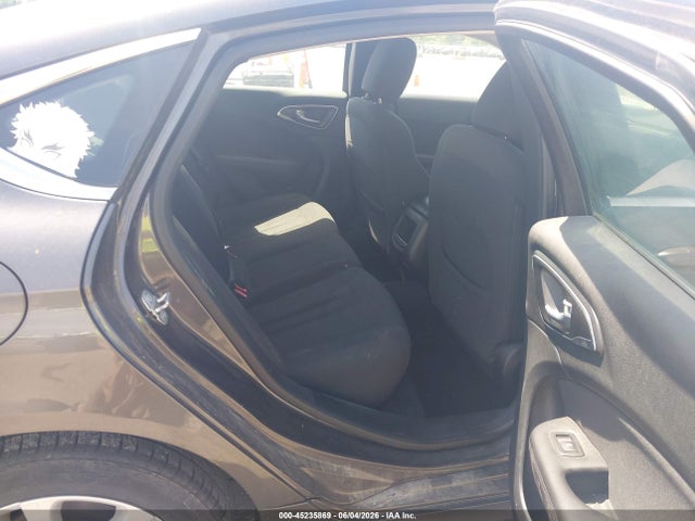 Chrysler 200 Limited 2015 1C3CCCAB0FN677071 Image 8