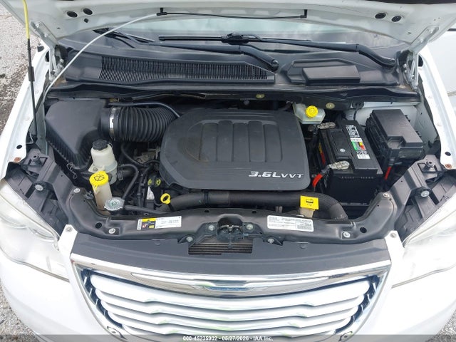 Продаж на аукціоні авто 2016 Chrysler Town & Country Touring, vin: 2C4RC1BG5GR295000, номер лоту: 45235902