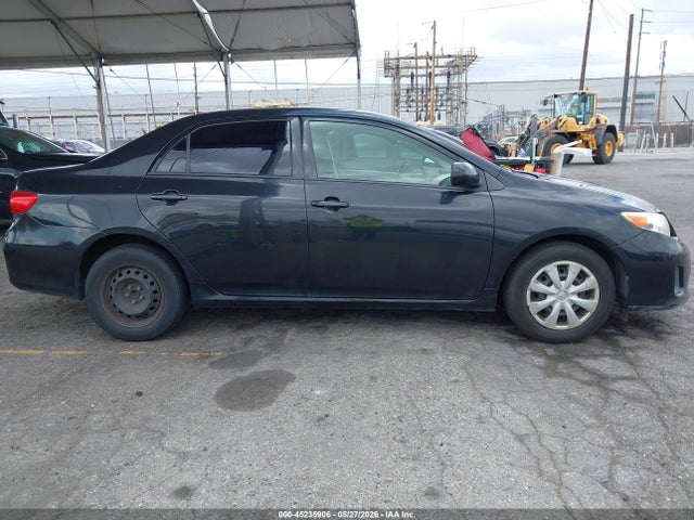 Продажа на аукционе авто 2013 Toyota Corolla L, vin: JTDBU4EE2DJ114834, номер лота: 45235906
