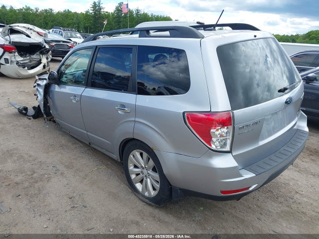 45235918 :رقم المزاد ، JF2SHADC8CH409608 vin ، 2012 Subaru Forester 2.5x Premium مزاد بيع