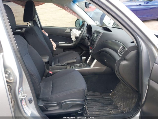45235918 :رقم المزاد ، JF2SHADC8CH409608 vin ، 2012 Subaru Forester 2.5x Premium مزاد بيع