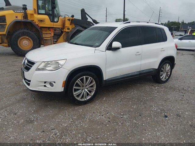 Продаж на аукціоні авто 2011 Volkswagen Tiguan Se, vin: WVGAV7AXXBW524469, номер лоту: 45235919