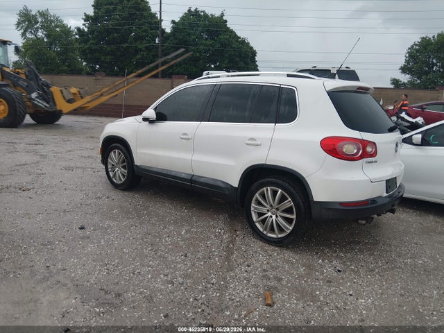 Продаж на аукціоні авто 2011 Volkswagen Tiguan Se, vin: WVGAV7AXXBW524469, номер лоту: 45235919