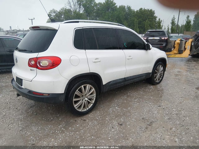 Продаж на аукціоні авто 2011 Volkswagen Tiguan Se, vin: WVGAV7AXXBW524469, номер лоту: 45235919