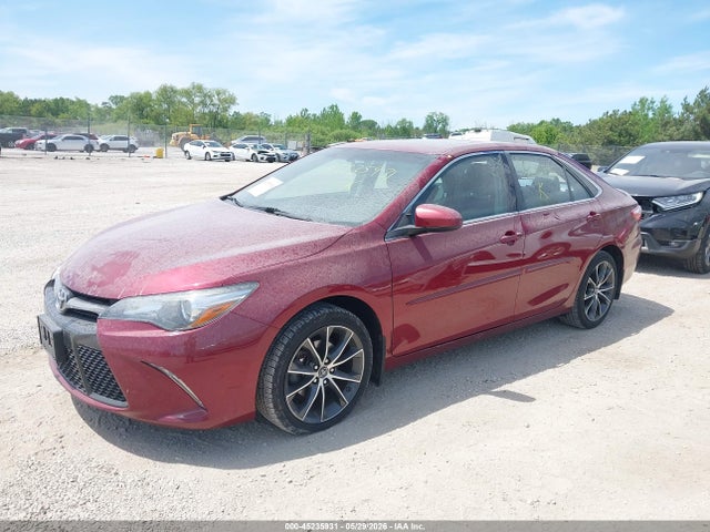 45235931 :رقم المزاد ، 4T1BF1FK7HU692845 vin ، 2017 Toyota Camry Xse مزاد بيع