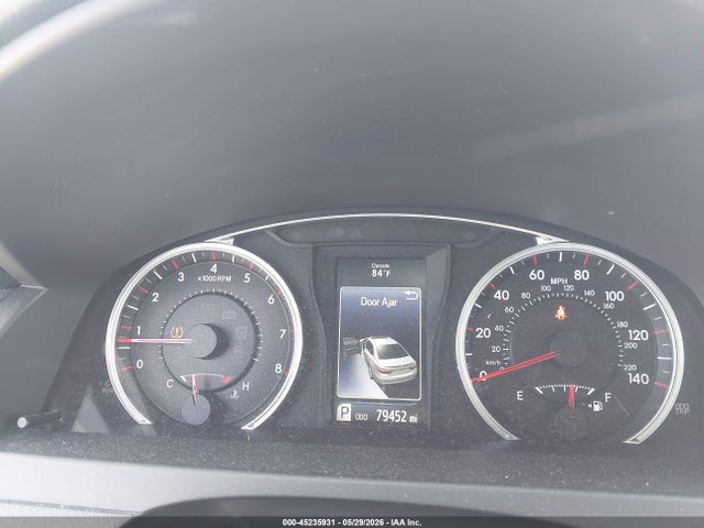 45235931 :رقم المزاد ، 4T1BF1FK7HU692845 vin ، 2017 Toyota Camry Xse مزاد بيع