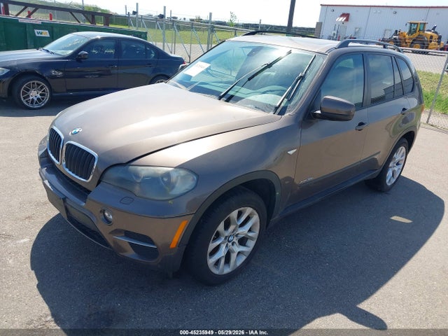 2011 Bmw X5 მანქანა იყიდება აუქციონზე, vin: 5UXZV4C5XBL738038, აუქციონის ნომერი: 45235949