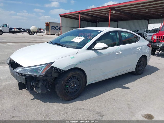 Hyundai ELANTRA SE 2020 5NPD74LF6LH549200 Image 2