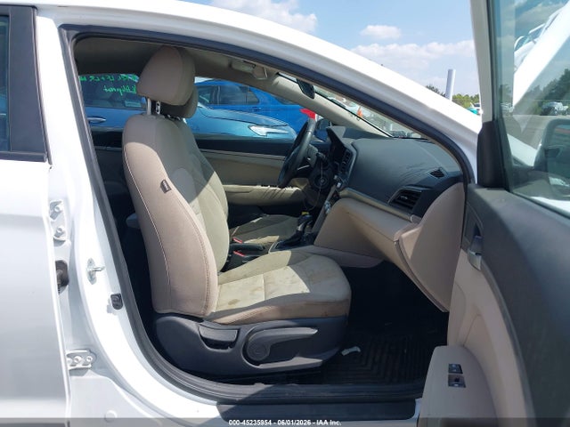Hyundai ELANTRA SE 2020 5NPD74LF6LH549200 Image 5