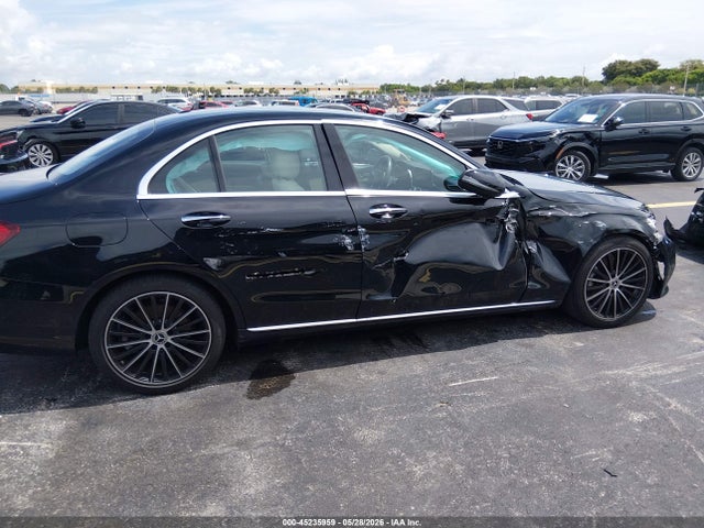 Aukcja sprzedaży 2020 Mercedes-benz C 300, vin: 55SWF8DB7LU323100, numer aukcji: 45235959