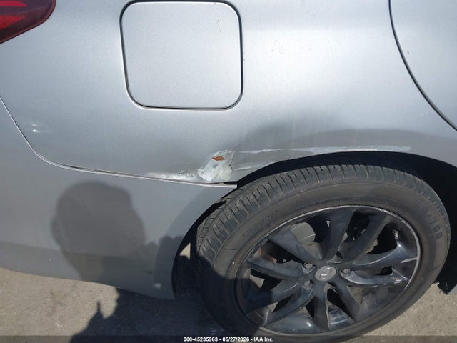 45235963 :رقم المزاد ، JN1EV7AR4KM558252 vin ، 2019 Infiniti Q50 3.0t Luxe مزاد بيع