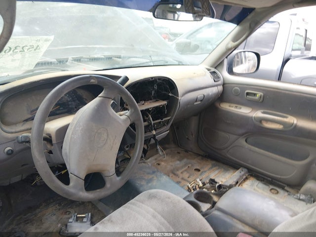2000 Toyota Tundra Sr5 V8 მანქანა იყიდება აუქციონზე, vin: 5TBRT3414YS120808, აუქციონის ნომერი: 45236025