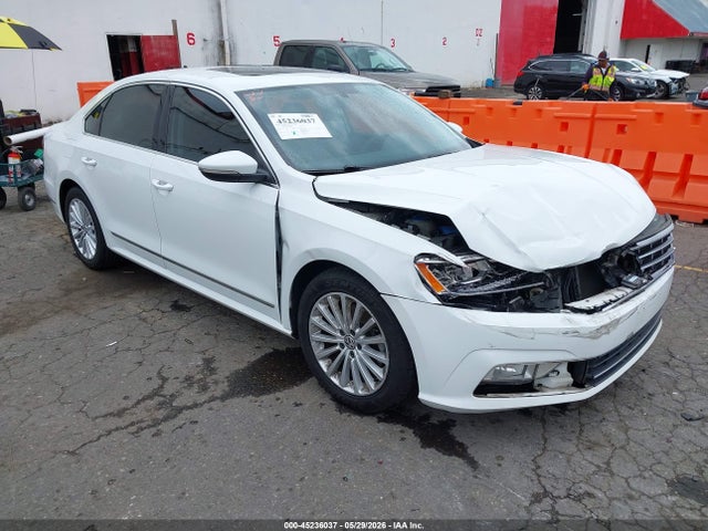 Volkswagen Passat 1.8t Se 2016 1VWBT7A39GC069311 головне зображення
