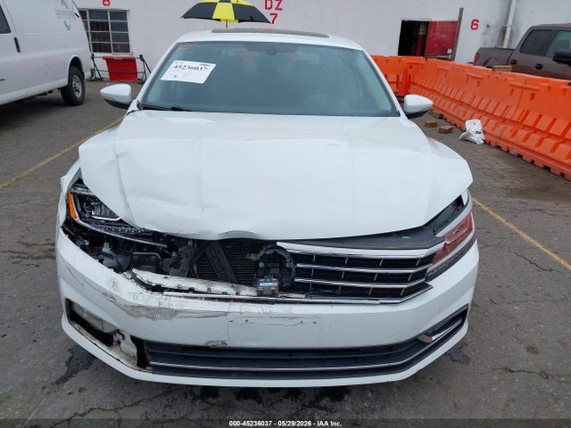 1VWBT7A39GC069311 Volkswagen Passat 1.8t Se
