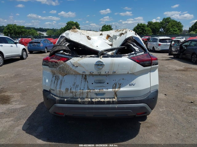 5N1AT3BA4MC710358 Nissan Rogue Sv Fwd