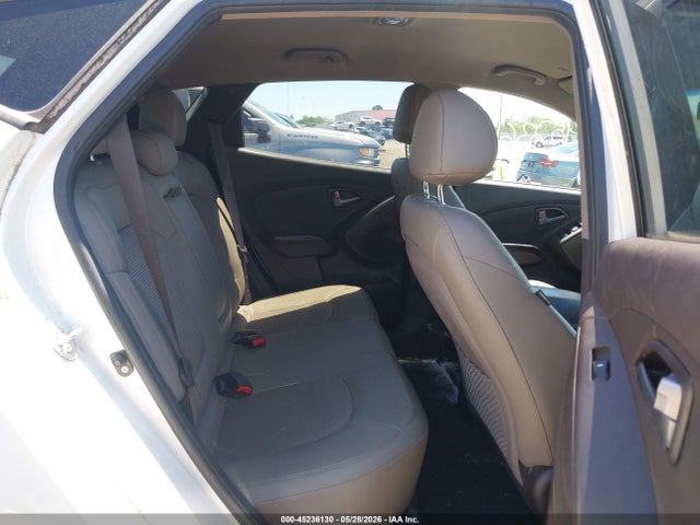 Aukcja sprzedaży 2015 Hyundai Tucson Se, vin: KM8JU3AG4FU109211, numer aukcji: 45236130