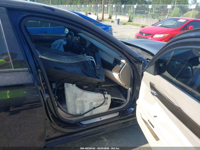 45236162 :رقم المزاد ، WBAKB8C58CDX20861 vin ، 2012 Bmw 750li مزاد بيع