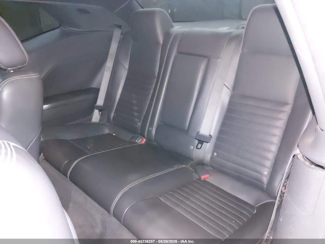 45236207 :رقم المزاد ، 2B3CJ4DV9AH279440 vin ، 2010 Dodge Challenger Se مزاد بيع