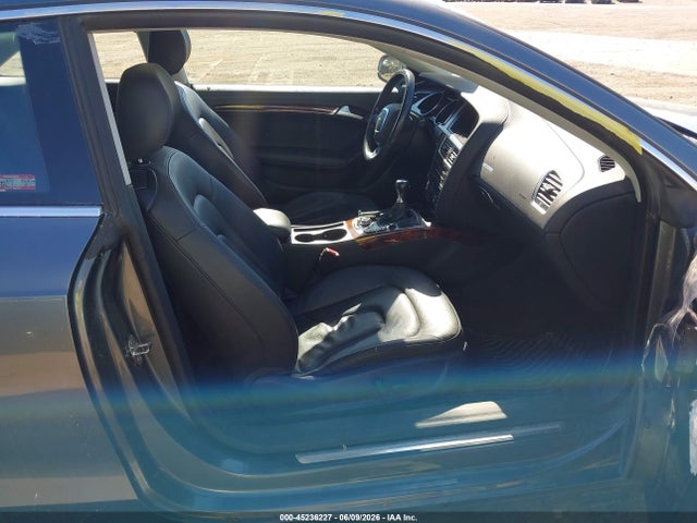 45236227 :رقم المزاد ، WAURFAFR9CA004786 vin ، 2012 Audi A5 2.0t Premium مزاد بيع
