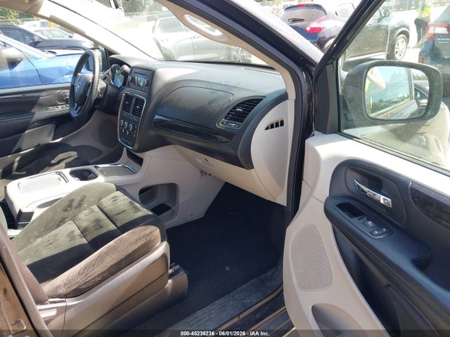 2015 Dodge Grand Caravan Sxt მანქანა იყიდება აუქციონზე, vin: 2C4RDGCG5FR556039, აუქციონის ნომერი: 45236236