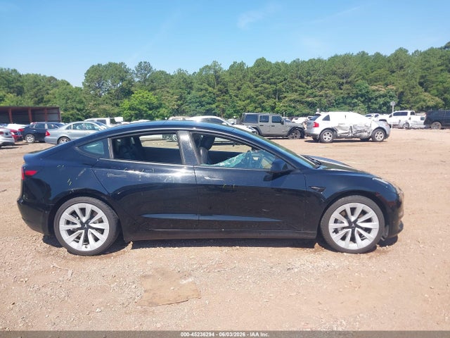 45236294 :رقم المزاد ، 5YJ3E1EB8NF189813 vin ، 2022 Tesla Model 3 Long Range Dual Motor All-wheel Drive مزاد بيع