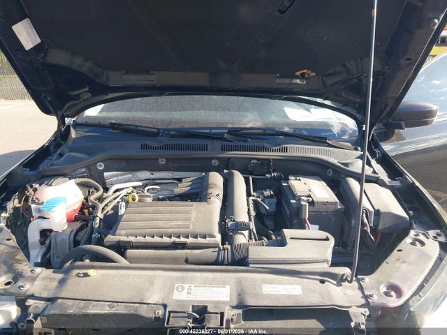 2016 Volkswagen Jetta 1.4t Se მანქანა იყიდება აუქციონზე, vin: 3VWD67AJ1GM411752, აუქციონის ნომერი: 45236327