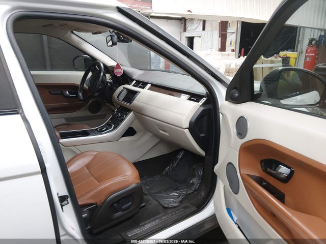 Land Rover Range Rover Evoque Prestige 2015 SALVV2BG9FH964726 Image 5