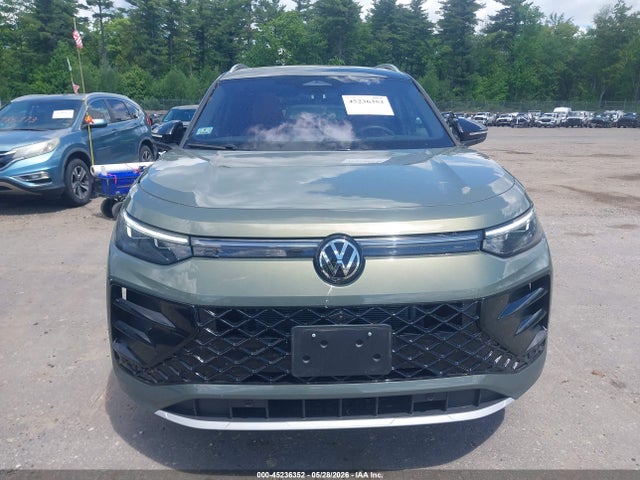 3VVLR7RM1SM011396 Volkswagen Tiguan 2.0t Sel R-line