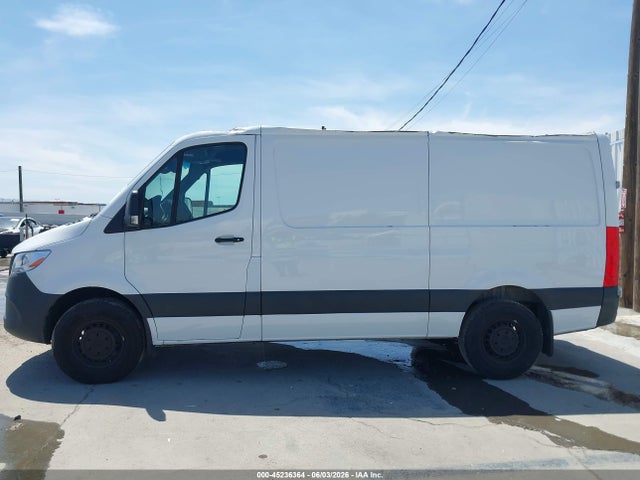 W1Y4NBHY6RT180794 Mercedes-Benz Sprinter 2500 Standard Roof 4-cyl Diesel Ho