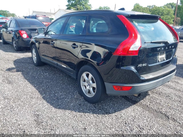 2011 Volvo Xc60 3.2/3.2 R-design მანქანა იყიდება აუქციონზე, vin: YV4952DL5B2175180, აუქციონის ნომერი: 45236379