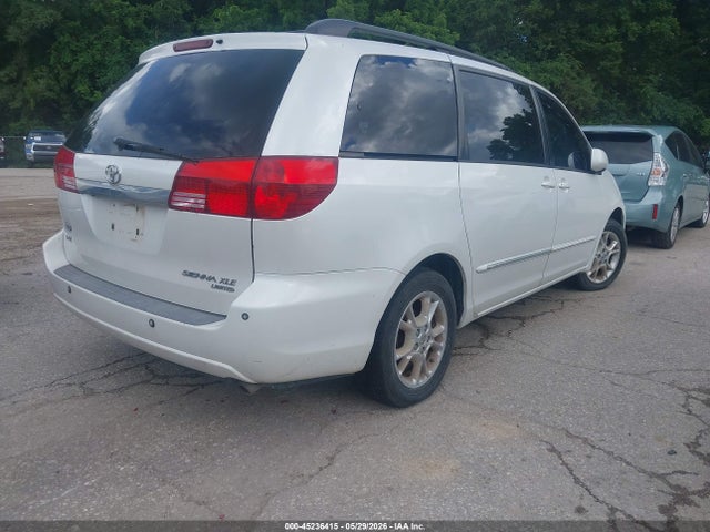 2005 Toyota Sienna Xle Limited მანქანა იყიდება აუქციონზე, vin: 5TDZA22C55S350266, აუქციონის ნომერი: 45236415