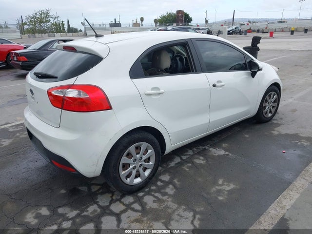 45236417 :رقم المزاد ، KNADM5A31C6015696 vin ، 2012 Kia Rio5 Lx مزاد بيع