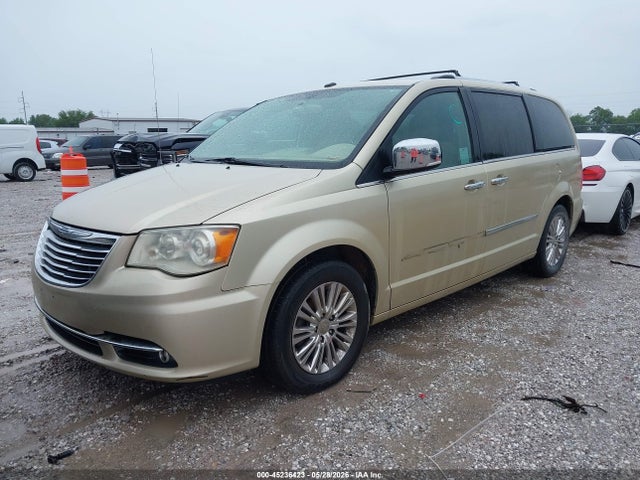 2011 Chrysler Town & Country Limited მანქანა იყიდება აუქციონზე, vin: 2A4RR6DG2BR618396, აუქციონის ნომერი: 45236423