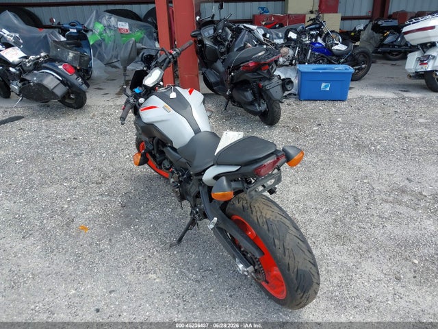 Yamaha MT07 2019 JYARM27E8KA003634 Image 3