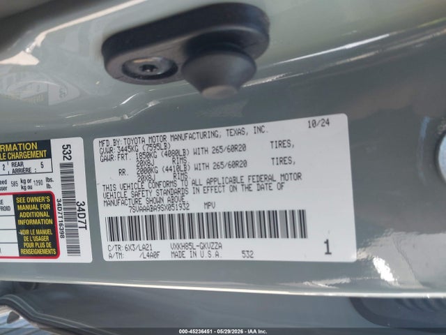 7SVAAABA9SX051932 Toyota Sequoia Platinum