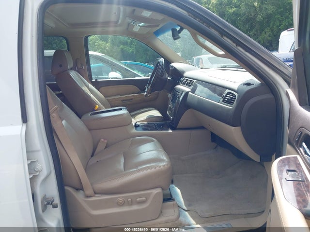 2007 Gmc Yukon Xl 1500 Denali მანქანა იყიდება აუქციონზე, vin: 1GKFK66867J359284, აუქციონის ნომერი: 45236490